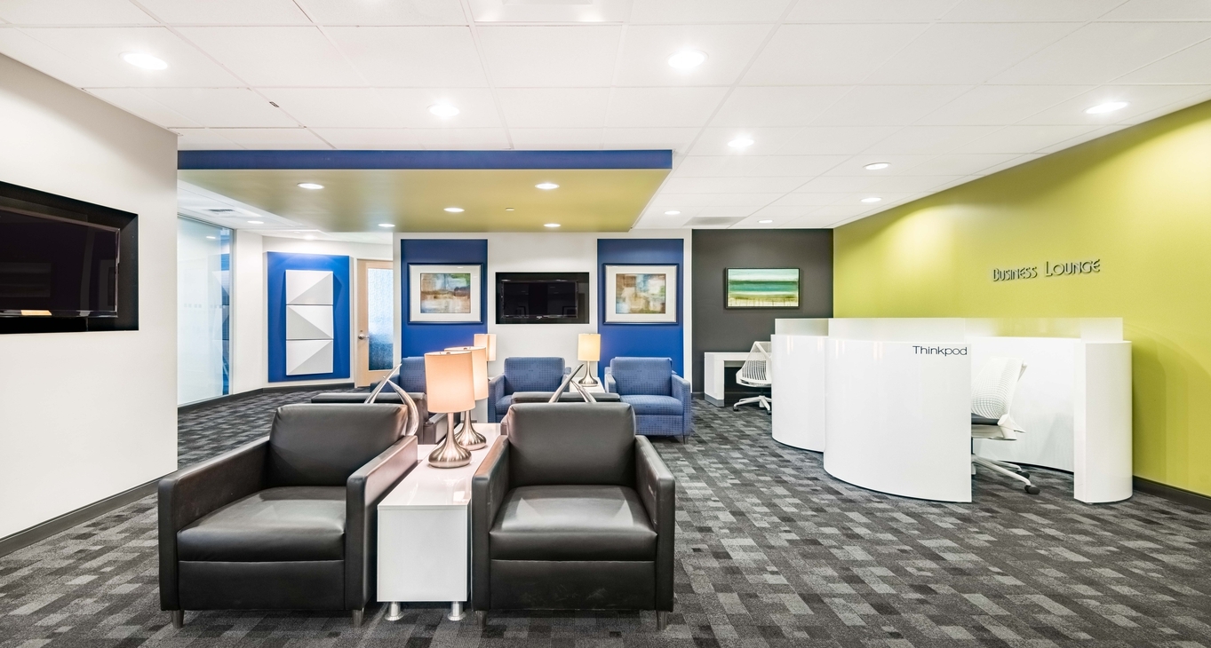 Business center Cush Plaza Rent office Cush Plaza — photo 1