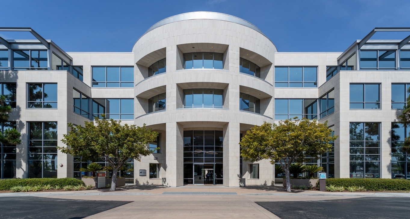 Centro de negocios Sunroad Corporate Center Rent office Sunroad Corporate Center — photo 10