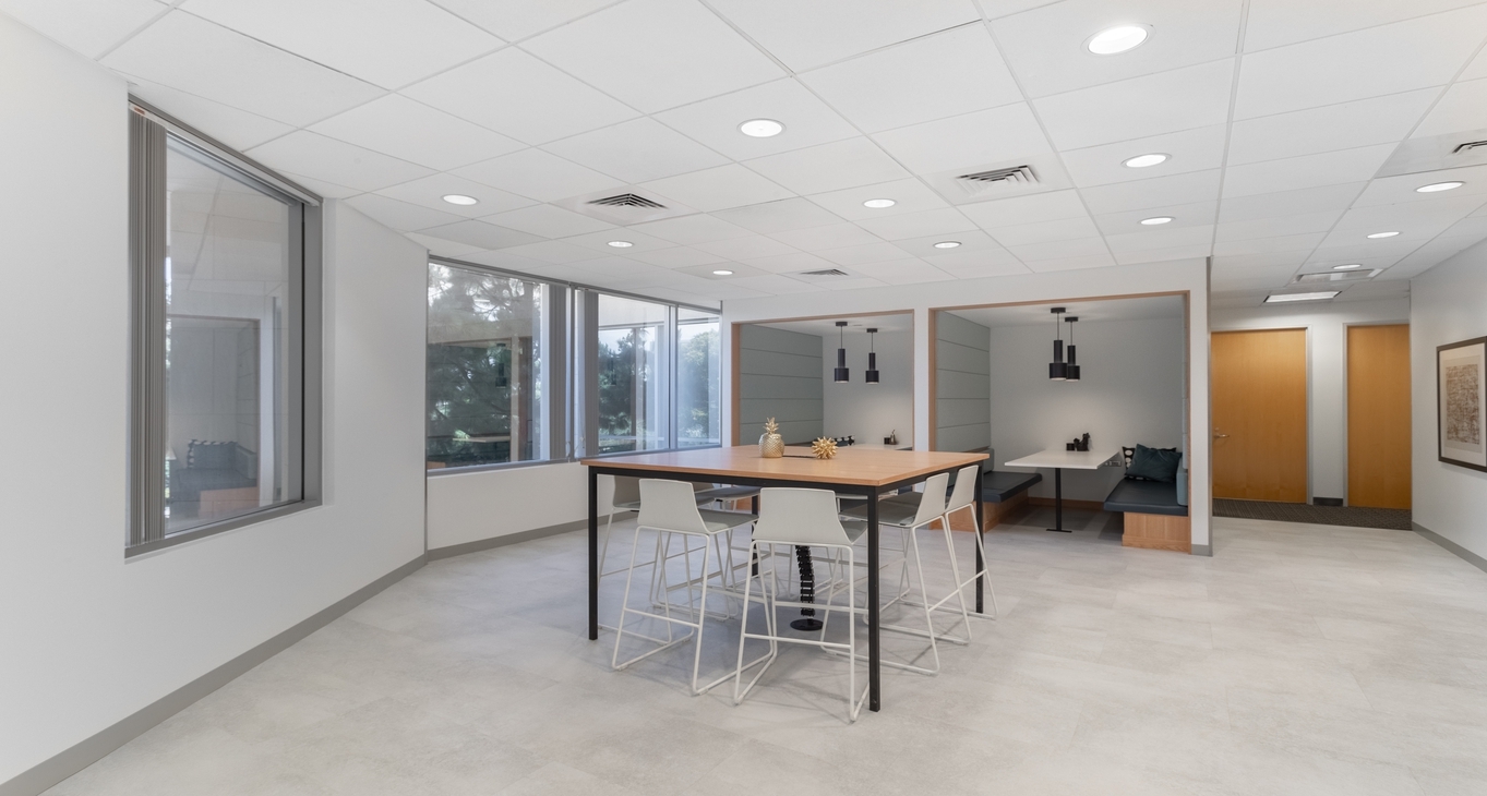Centro de negocios Sunroad Corporate Center Rent office Sunroad Corporate Center — photo 8