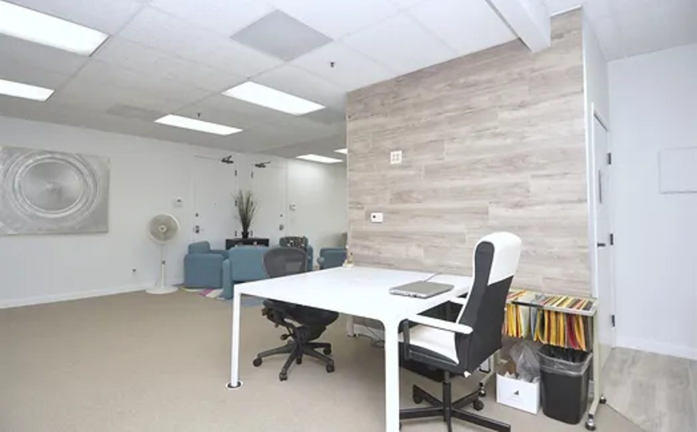 Business center 1050 Kettner Boulevard Rent office 1050 Kettner Boulevard — photo 7