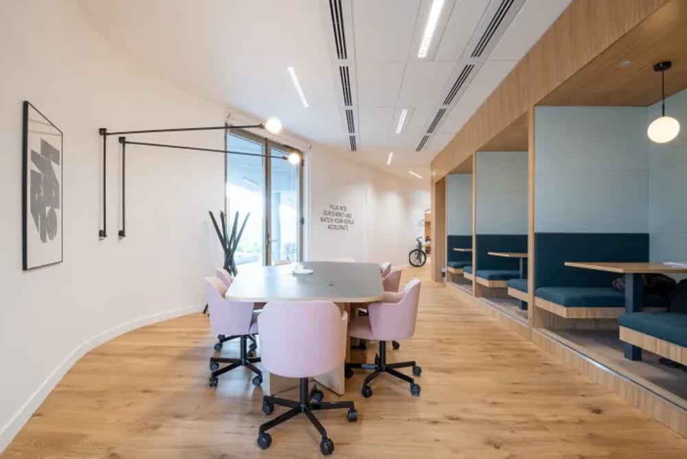 ビジネスセンター 967 Hornblend Street Rent office 967 Hornblend Street — photo 3