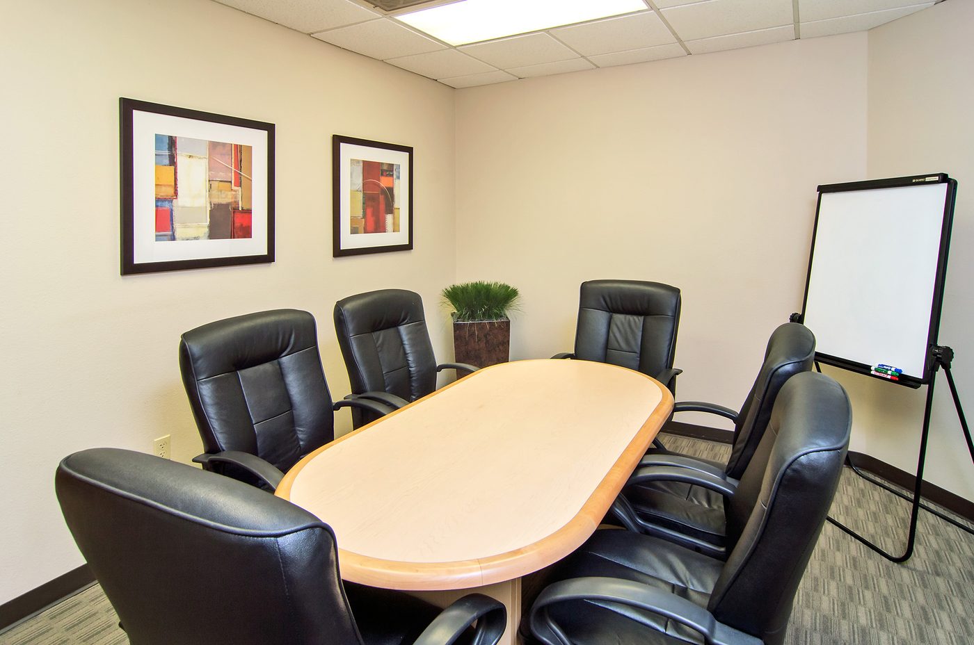 Businesscenter 12526 High Bluff Drive Rent office 12526 High Bluff Drive — photo 8