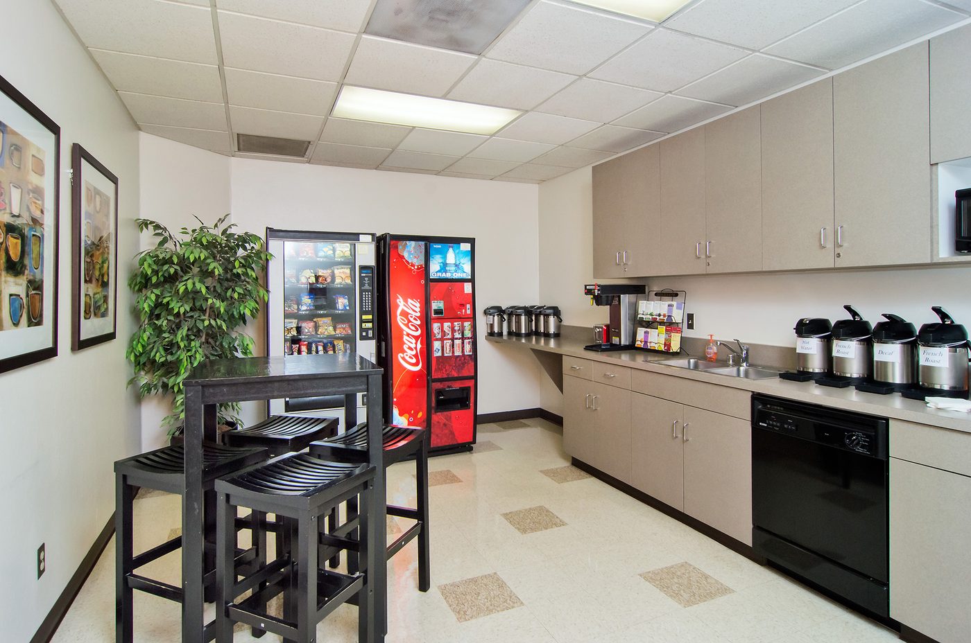 Businesscenter 12526 High Bluff Drive Rent office 12526 High Bluff Drive — photo 9