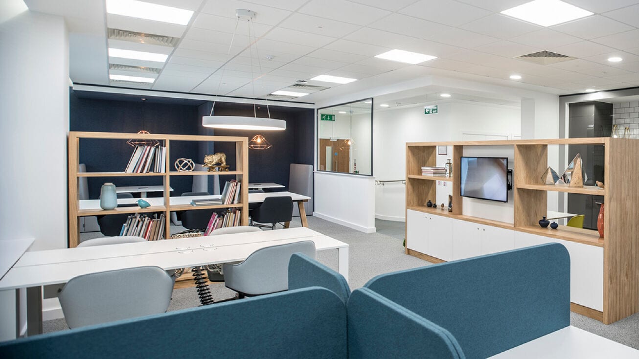 Επιχειρηματικό κέντρο 333 H Street Rent office 333 H Street — photo 10