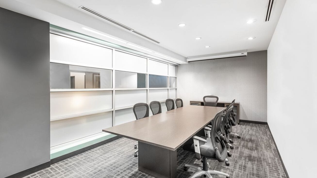Επιχειρηματικό κέντρο 333 H Street Rent office 333 H Street — photo 6