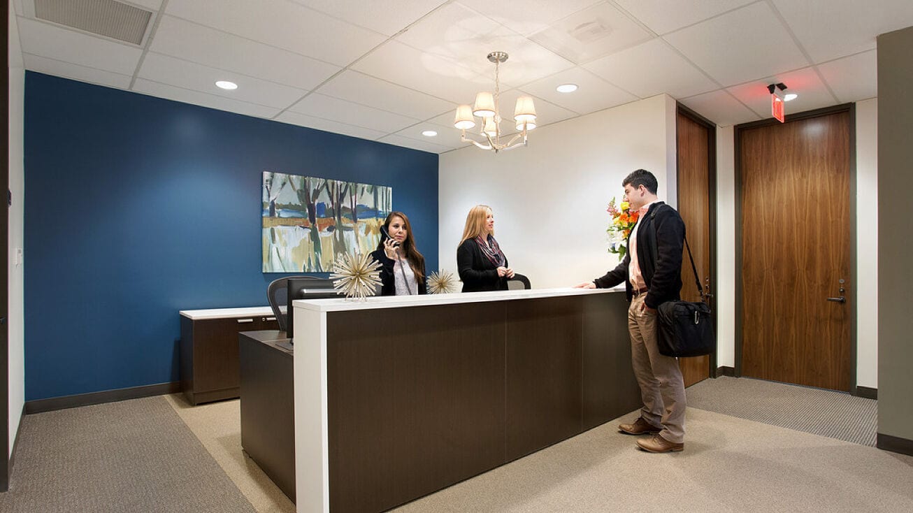 Επιχειρηματικό κέντρο 333 H Street Rent office 333 H Street — photo 7